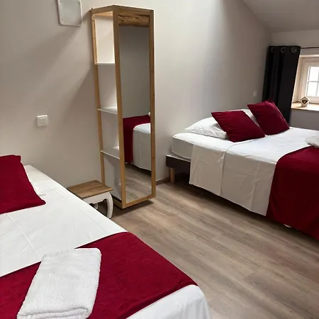 Daire Les Glaneuses Le Grand 8 Centre-bourg 3 Min Du Puy Dufou