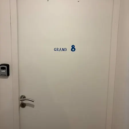 Les Glaneuses Le Grand 8 Centre-bourg 3 Min Du Puy Dufou