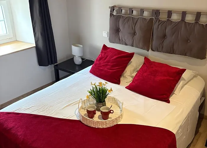 아파트 Les Glaneuses Le Grand 8 Centre-bourg 3 Min Du Puy Dufou *