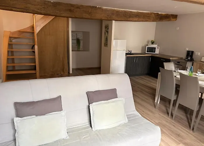 Les Glaneuses Le Grand 8 Centre-bourg 3 Min Du Puy Dufou 아파트