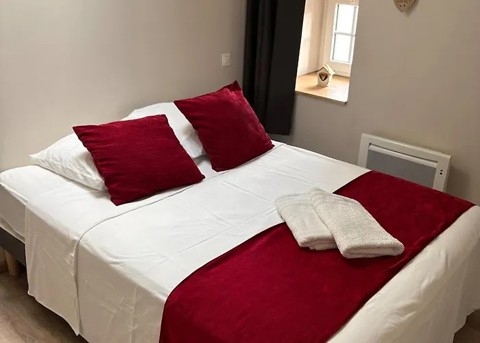 아파트 Les Glaneuses Le Grand 8 Centre-bourg 3 Min Du Puy Dufou