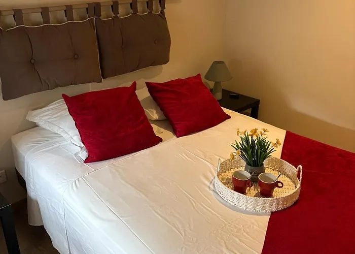 Les Glaneuses Le Grand 8 Centre-bourg 3 Min Du Puy Dufou Les Épesses