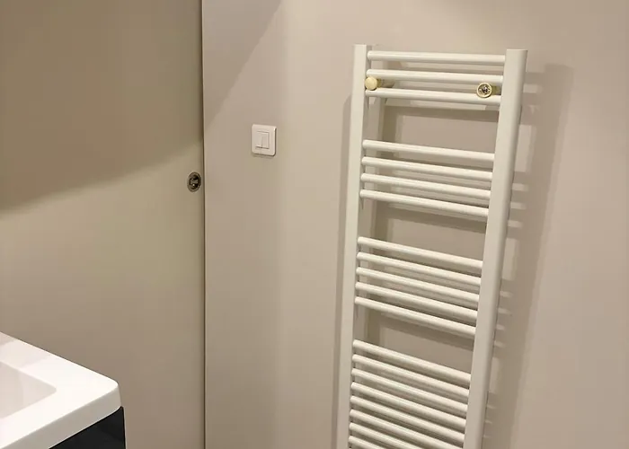 Les Glaneuses Le Grand 8 Centre-bourg 3 Min Du Puy Dufou 아파트 Les Épesses