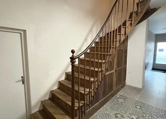 Les Glaneuses Le Grand 8 Centre-bourg 3 Min Du Puy Dufou 아파트